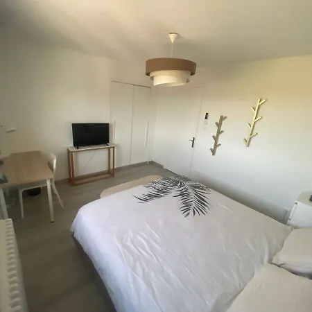Privée Avec Piscine De 1 à 3
