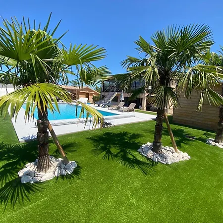 Séjour chez l'habitant Privée Avec Piscine De 1 à 3 Grieges