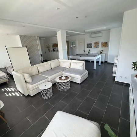 Privée Avec Piscine De 1 à 3